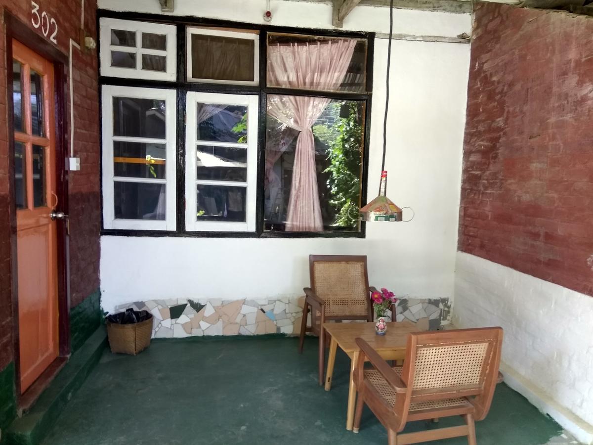 Отель Prince Mrauk U Экстерьер фото